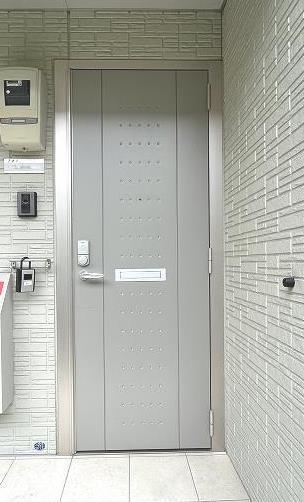 玄関　カードキー