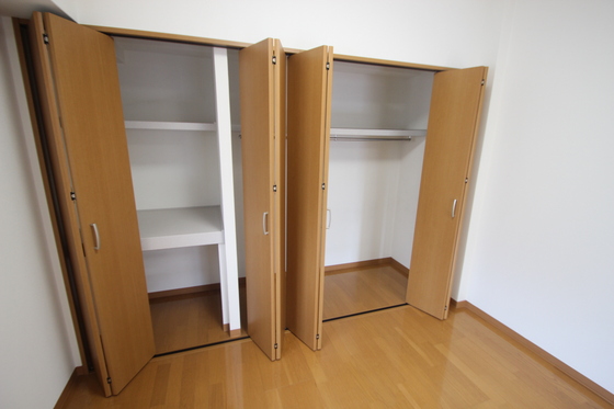 収納　※別部屋の写真です