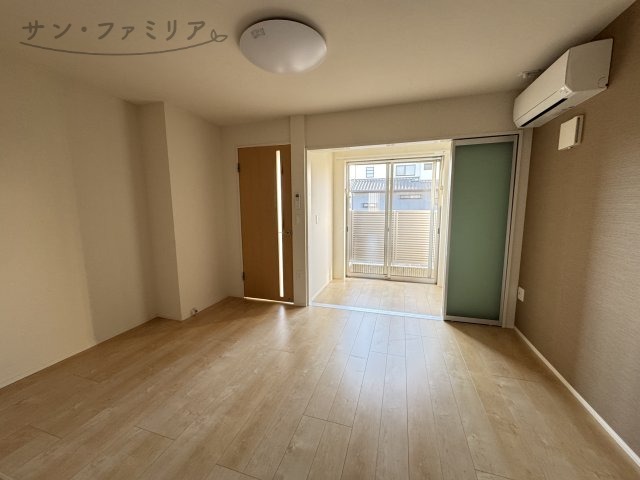 ＪＲ飯田線 船町駅 徒歩13分 2階建 築7年の居間写真