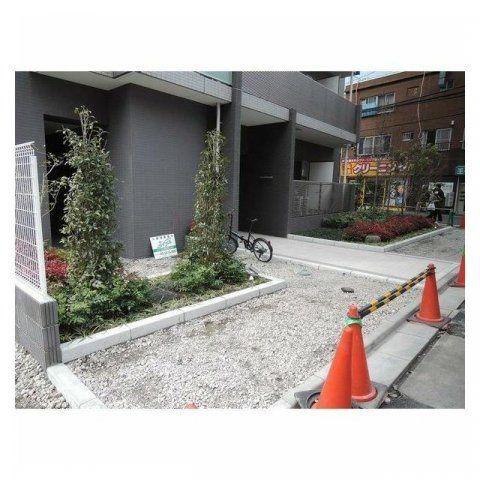 エントランス　ジュネスIII　北区神谷１