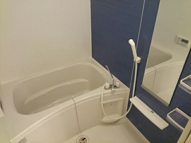ラパンIの風呂写真