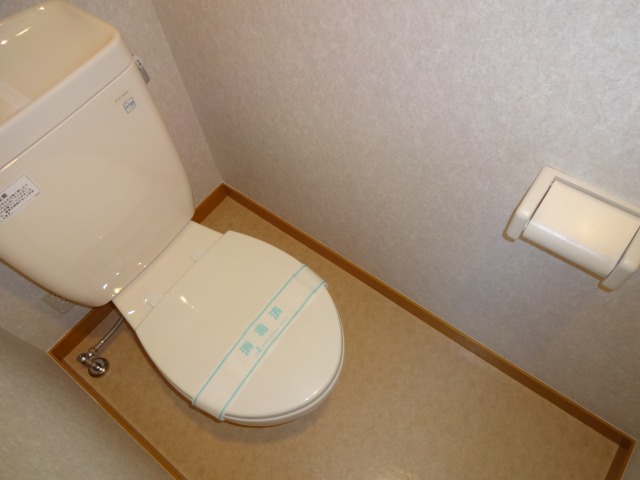トイレ　※別部屋参考写真