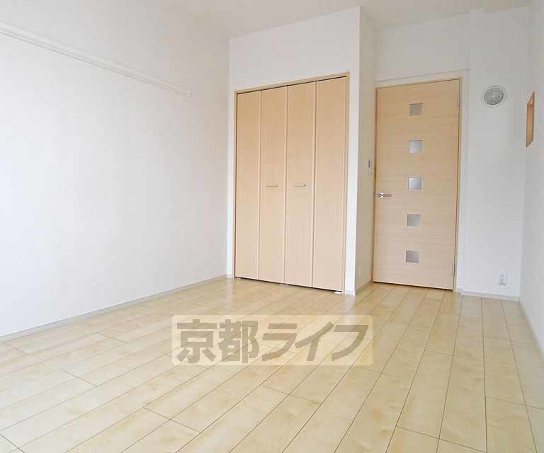 居室・リビング　綺麗な室内です。