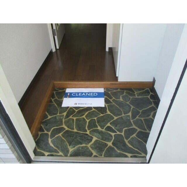 玄関　※同仕様写真含む