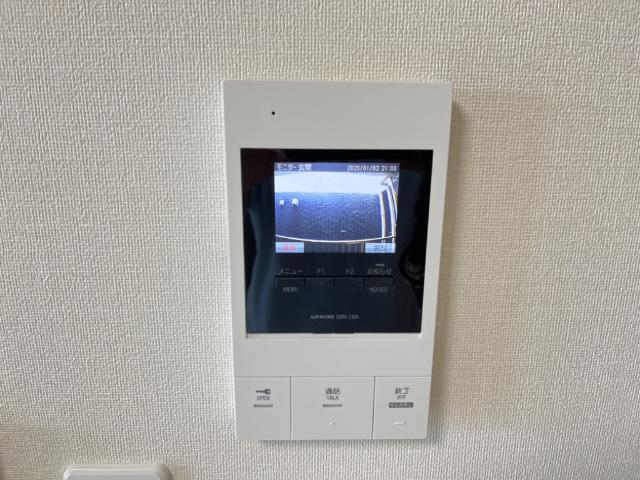 居室・リビング　カメラ付インターホン