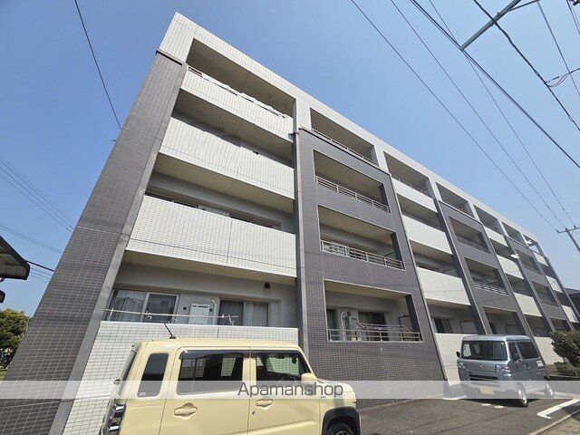地下鉄七隈線 次郎丸駅 バス乗車時間：7分 最寄りバス停で下車 徒歩7分 築19年