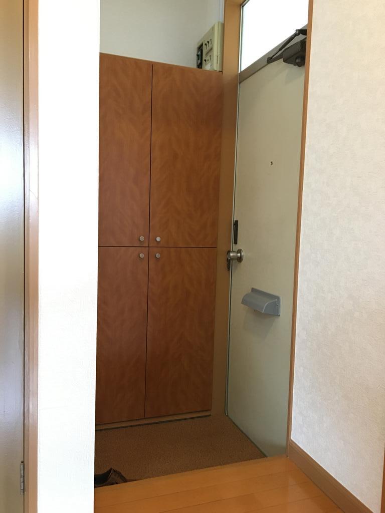 玄関　シューズボックスが設置されています。