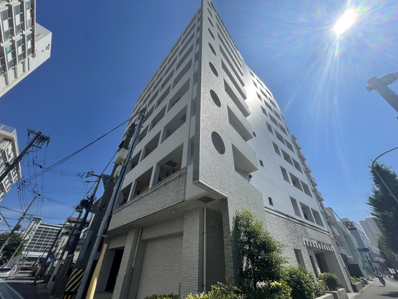 インベスト神戸ＡＩＲＦＲＯＮＴの建物外観