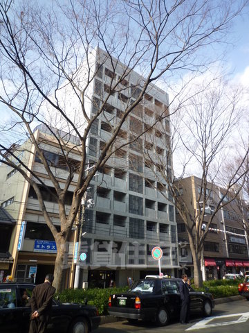 京都市上京区夷川町のマンションの建物外観
