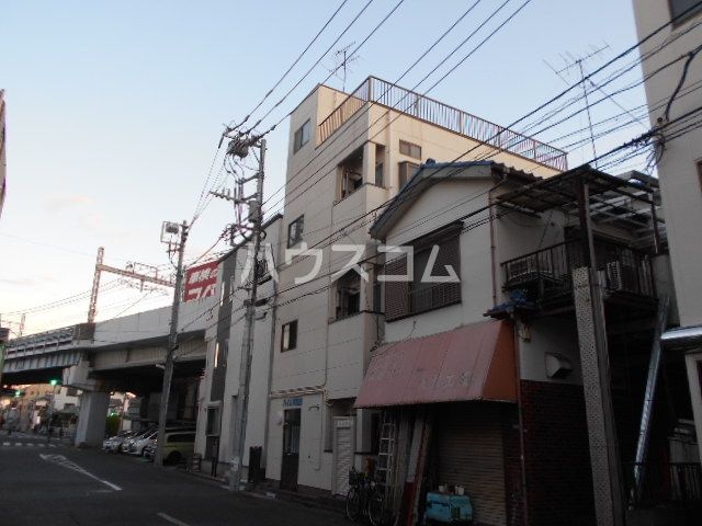 江戸川区東葛西のマンションの建物外観