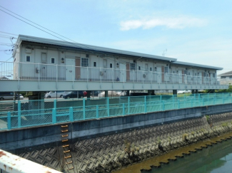 建物外観　ハイツ寿