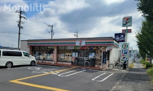 【和泉市府中町のアパートのコンビニ】