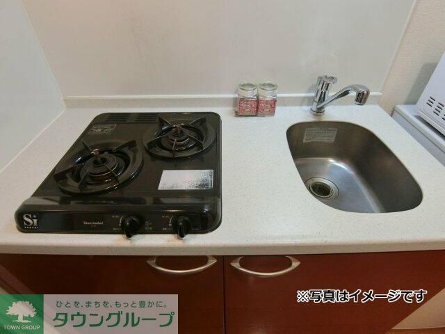 【青梅市滝ノ上町のアパートのキッチン】