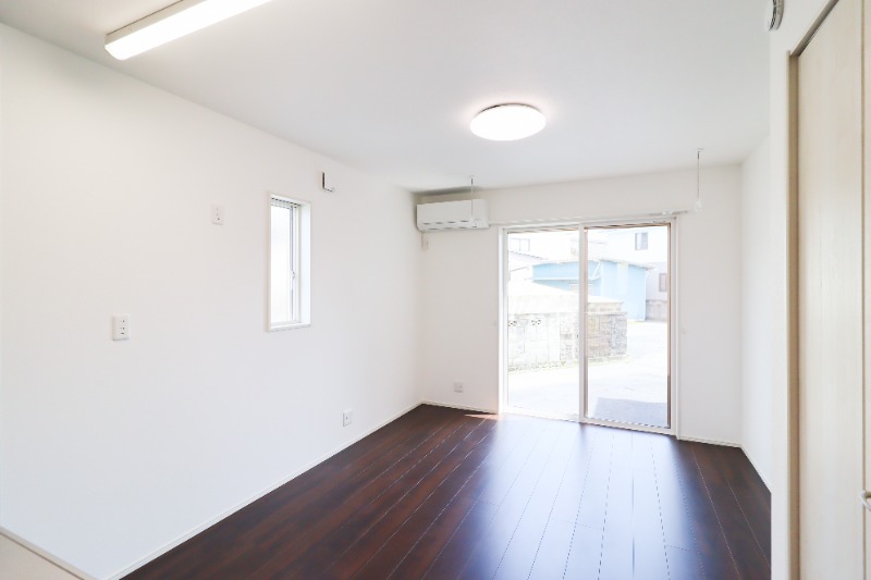 居室・リビング　図面と現状に相違がある場合には現状を優先