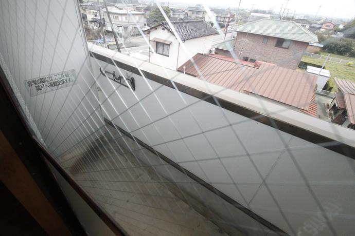 バルコニー　洋室