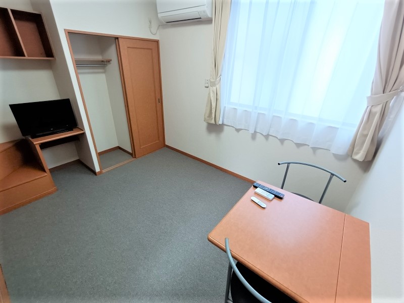 その他部屋・スペース　家伝・家具付きのお部屋です。