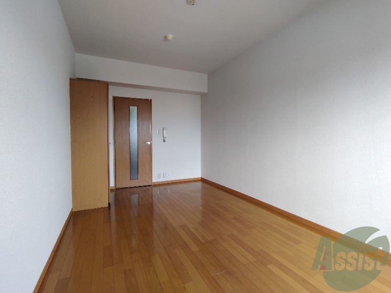 その他部屋・スペース　よく陽が差す、明るい室内で快適にお過ごしいただけます。