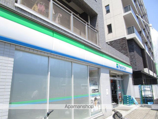コンビニ　ファミリーマート中野富士見町駅前店（コンビニ）まで45m