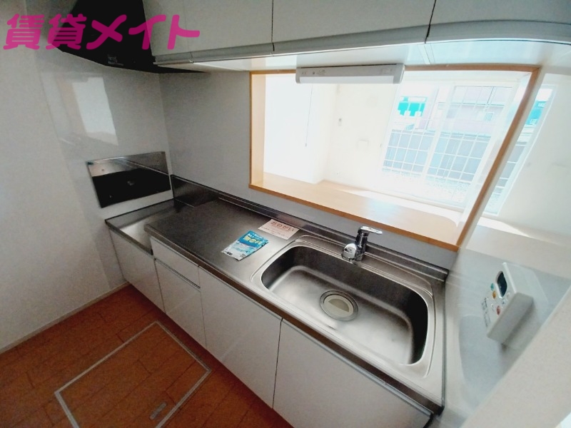 居室・リビング　反転タイプ参考写真