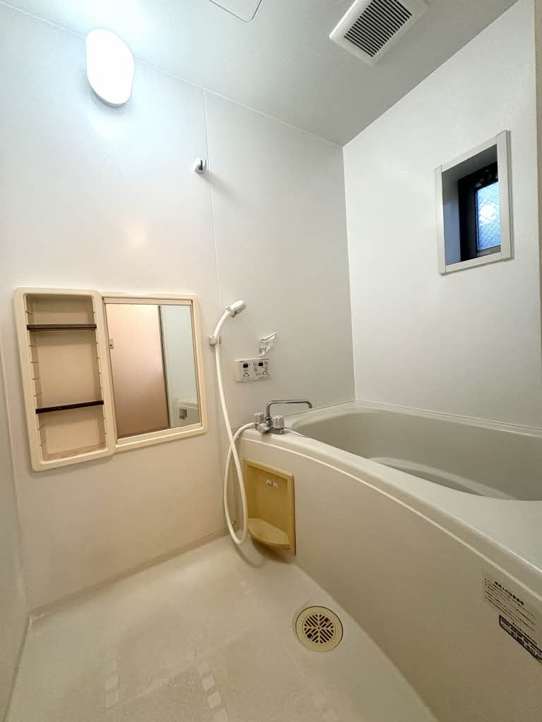 バス・シャワールーム　浴室