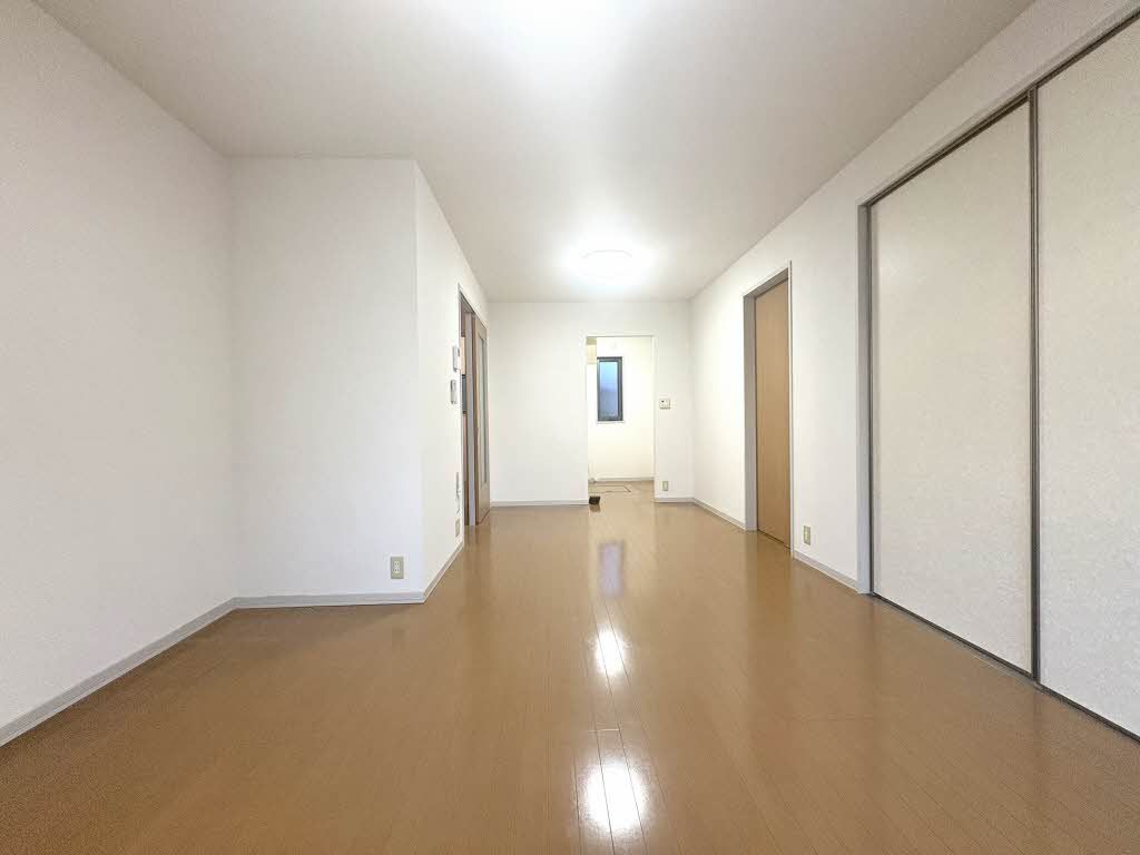 居室・リビング　リビング