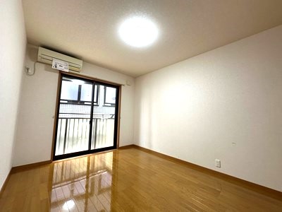 居室・リビング　※参考写真※南東向き洋室6.5帖☆バルコニーに繋がる角部屋は