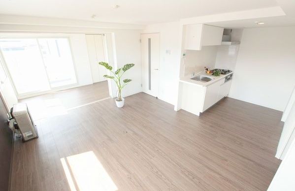 居室・リビング　☆日当たり良好です☆