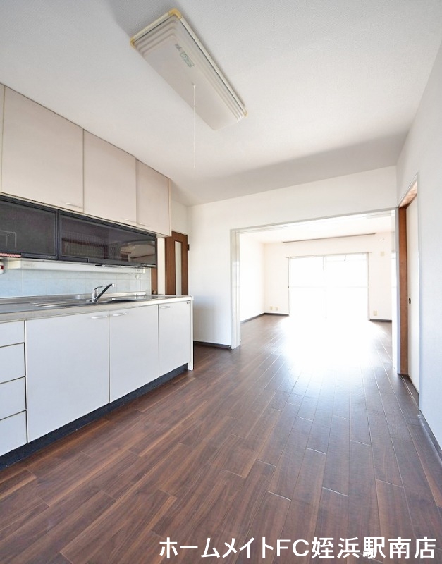 居室・リビング　★全間洋室にリノベーション♪★