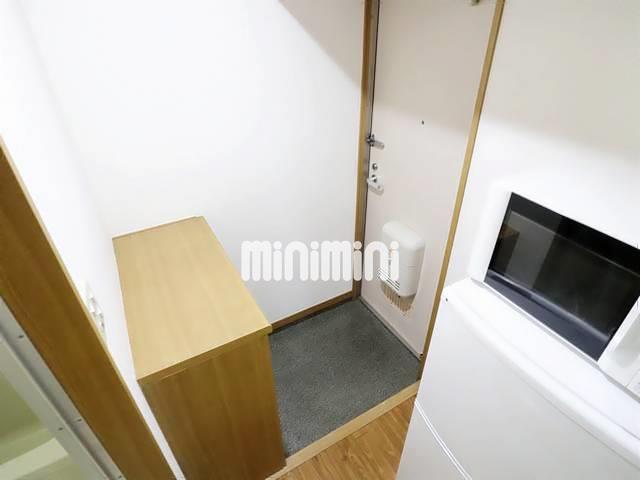 玄関　モデルルーム使用です