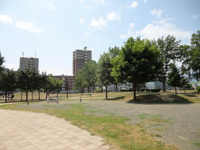 その他　二十四軒公園（その他）まで369m