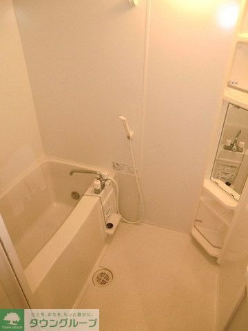 バス・シャワールーム　追焚機能付きのバスルーム