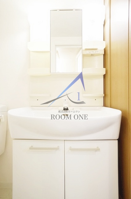 洗面設備　洗面台です。