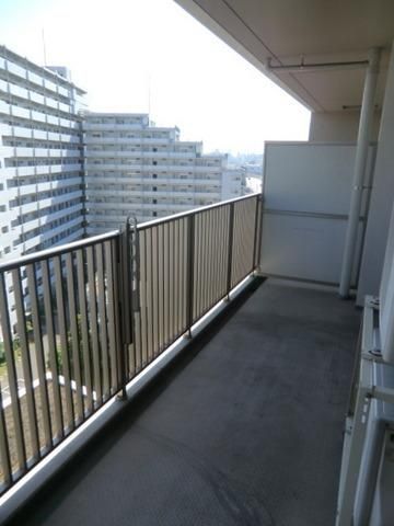 バルコニー　南面バルコニー