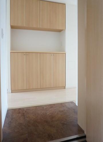 玄関　☆シューズボックス付き玄関スペース☆