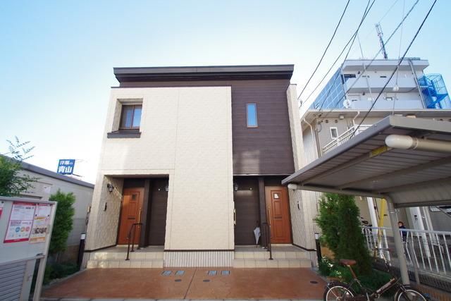 建物外観　★シンプルですが、それが逆に良い★