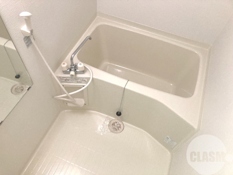 バス・シャワールーム　浴室乾燥機付きバス♪