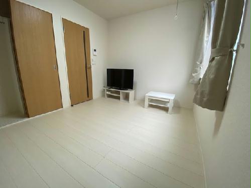 居室・リビング　部屋毎に間取りが異なる場合がございます。