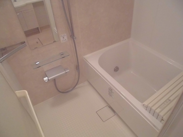 バス・シャワールーム　浴室