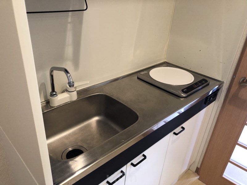 キッチン　※同タイプの他のお部屋です