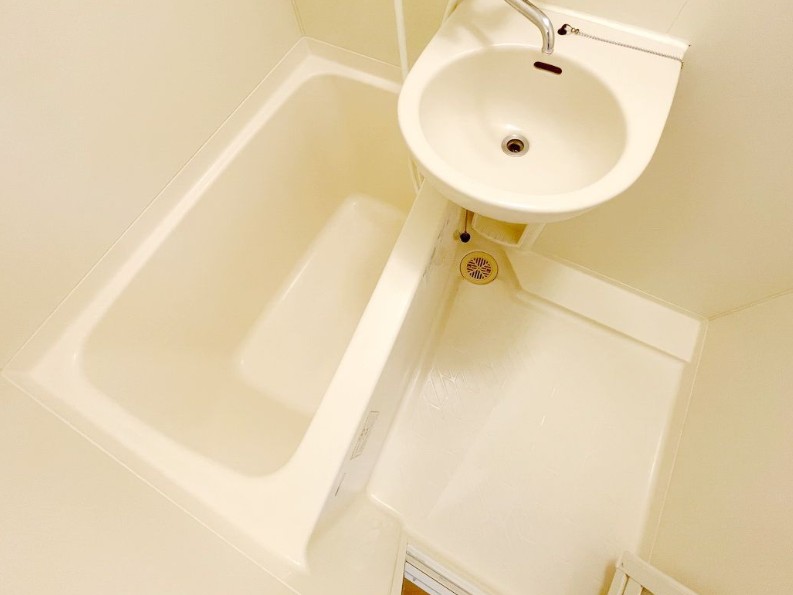 バス・シャワールーム　同一仕様