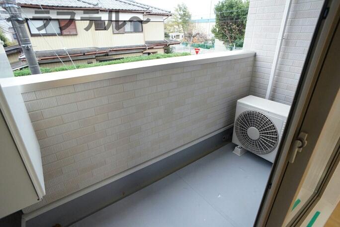 バルコニー　別部屋イメージ写真