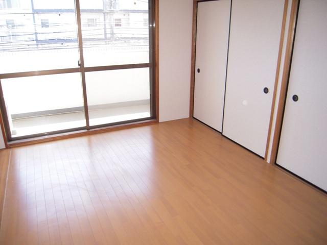 居室・リビング　044-299-8985までお気軽にお電話下さい♪