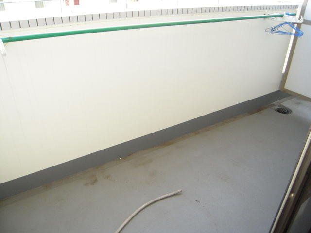 バルコニー　044-299-8985までお気軽にお電話下さい♪