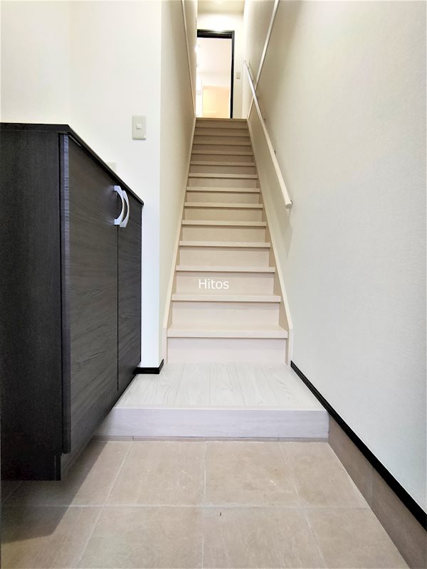 玄関　シンプルで使いやすい玄関です