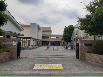 小学校　前橋市立天川小学校（小学校）まで1600m