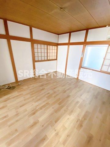 近鉄奈良線 瓢箪山駅 徒歩27分 2階建 築45年の居間写真