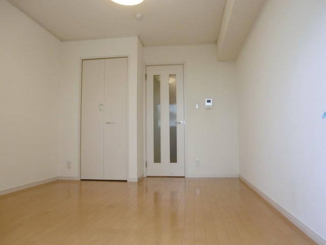 その他部屋・スペース　人気のフローリングです。