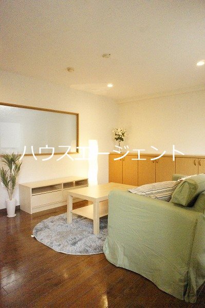 居室・リビング　写真はモデルルームです。