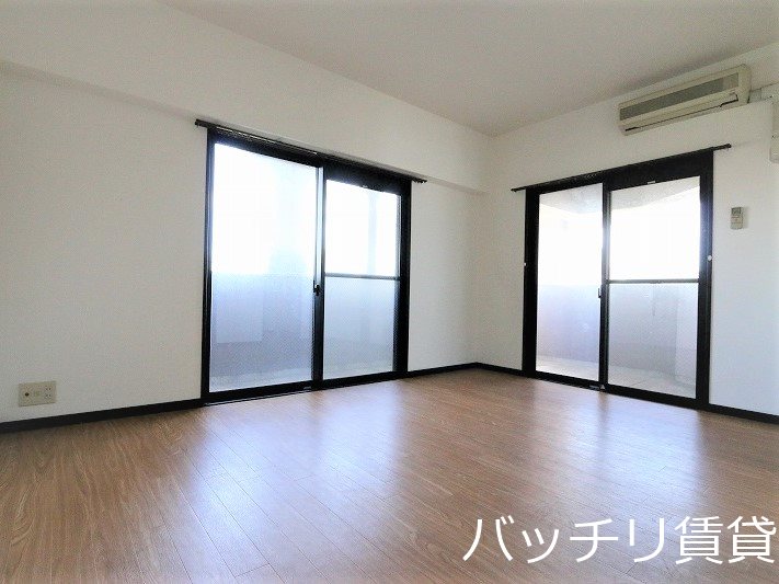 バルコニー　※同マンション別部屋写真のため、現状優先。