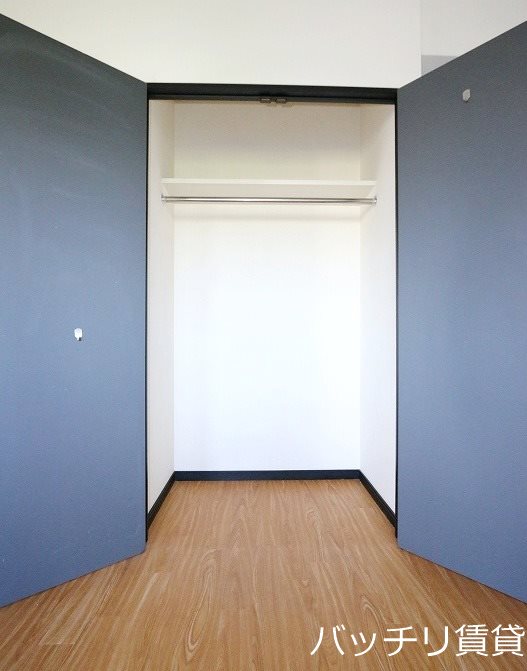 収納　※同マンション別部屋写真のため、現状優先。